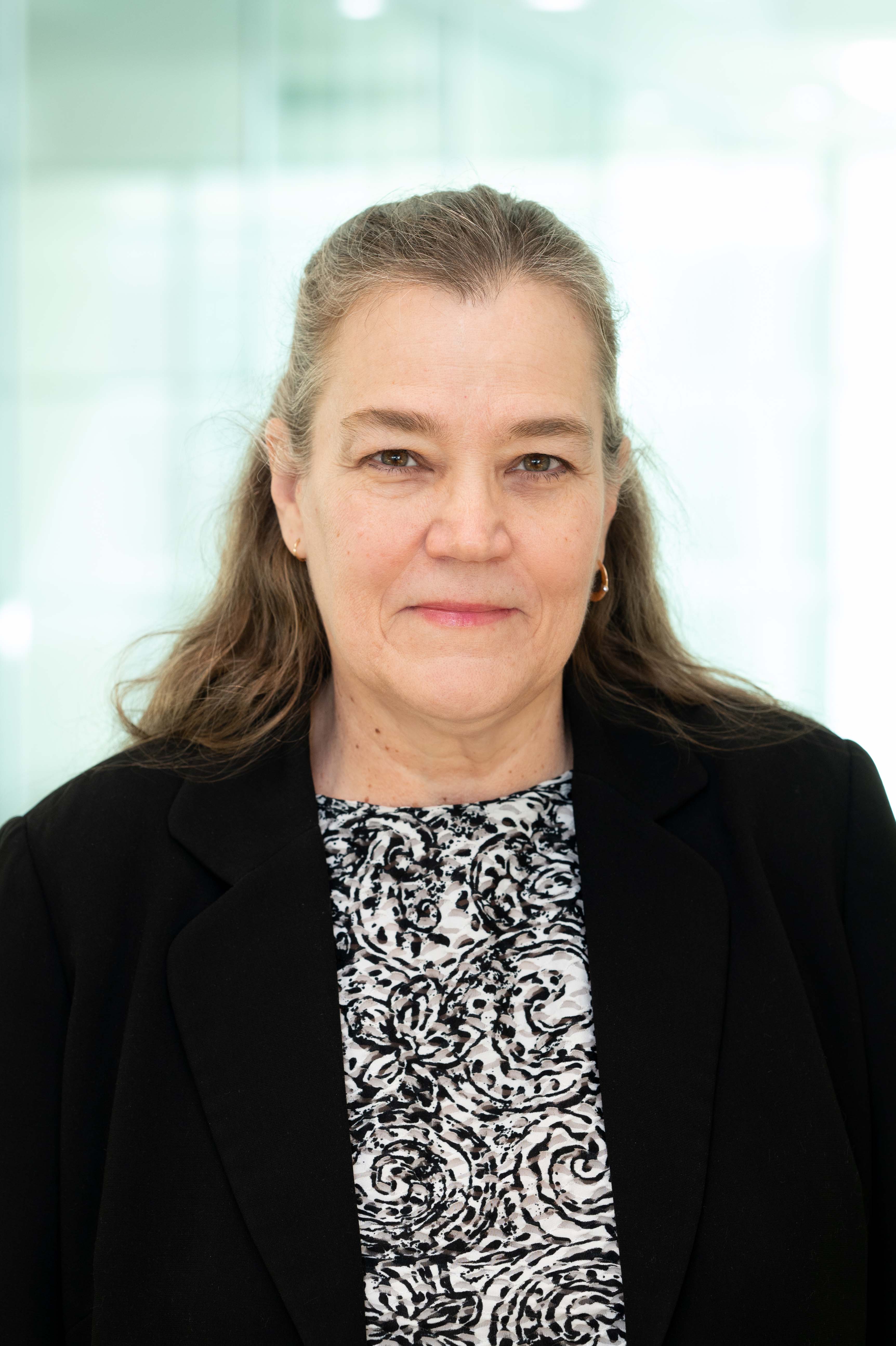 Dr. Kay Walter